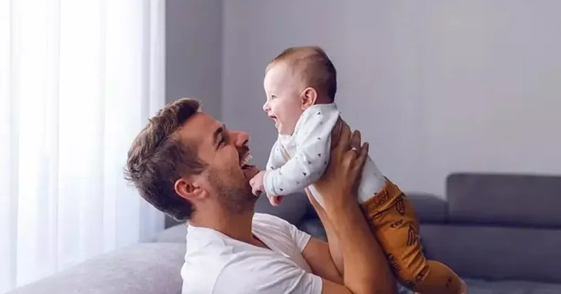 TBMM de kabul edildi! Babalık izni 5 günden 10 güne çıkarıldı