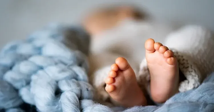 Doğum izni düzenlemesi Meclis te! 9 madde daha kabul edildi