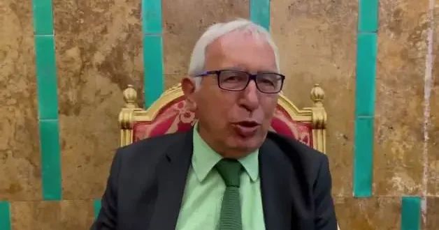 Usta gazetecilerden yeşil pasaport çağrısı