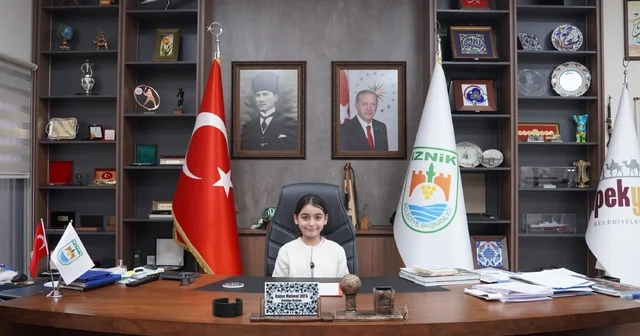 İznik te 23 Nisan ın başkanı Ada oldu Bursa Haberleri