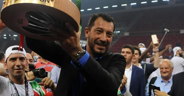 Karşıyaka nın kaderi Ufuk Sarıca dan geçecek İzmir Haberleri