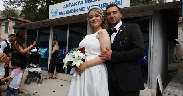 27 bin 20 depremzede çift evlilik kredisiyle yuvasını kurdu Hatay Haberleri