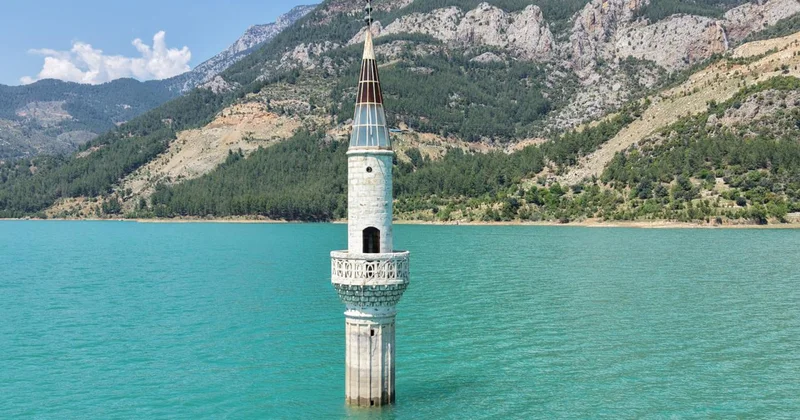Alaköprü Barajı nın dolmasıyla eski yerleşim yeri su altında kaldı