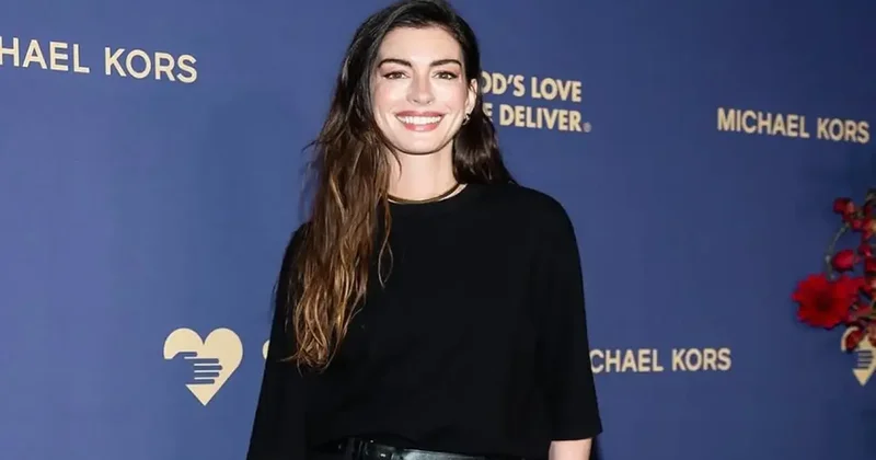 ‘Dünyanın en güzel kadını’ seçilen Anne Hathaway İnşallah dedi! O anlar gündem oldu