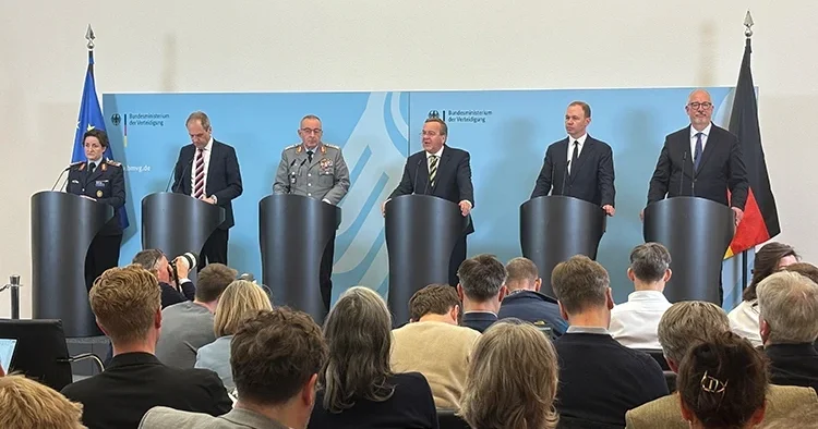 Almanya, Avrupa nın en güçlü ordusunu kurmayı hedefliyor