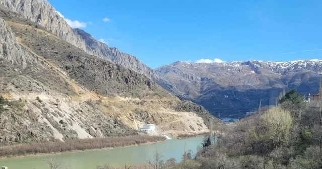 Kemaliye de yol çalışması sonrası köylülerden asfalt talebi Erzincan Haberleri