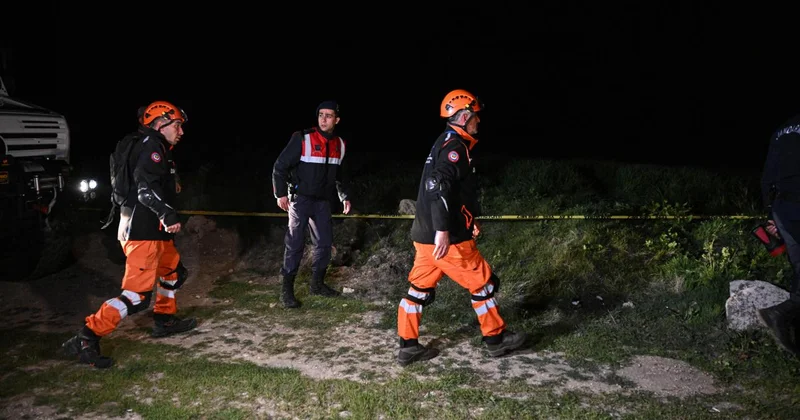 Ankara da kaza kırıma uğrayan helikopterde incelemeler sürüyor