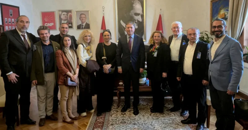 CHP li Emir den Özel İtalyan Lisesi ne tepki: Öğretmenlerimiz sahipsiz değildir