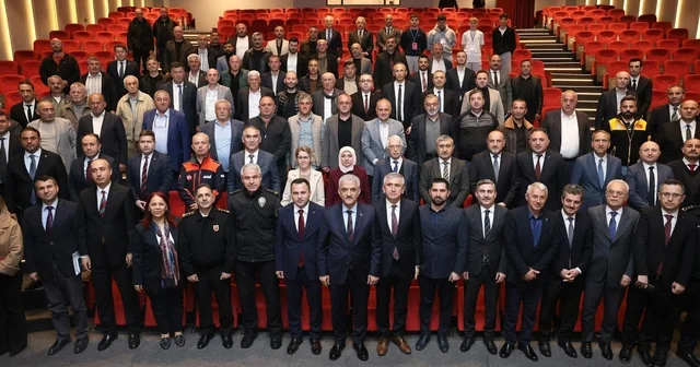 Düzce Sohbetleri nin dördüncüsü Akçakoca da yapıldı Düzce Haberleri