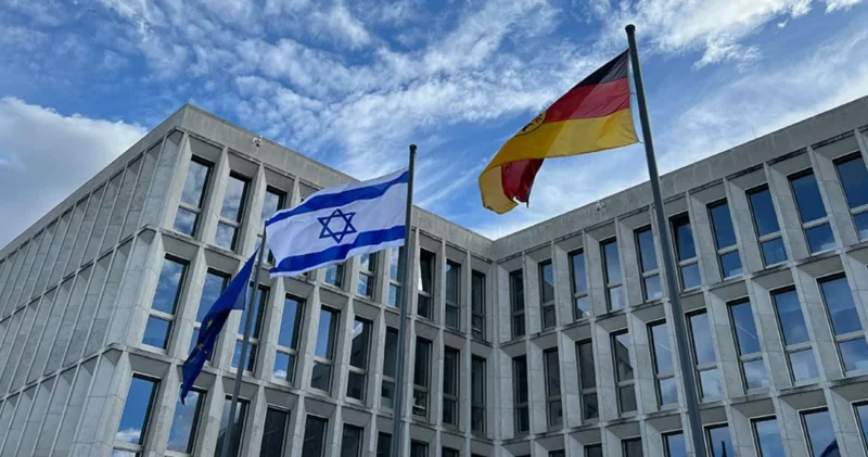 Almanya da İsrail in varlığını hedef alana ceza kesilecek Avrupa Haberleri