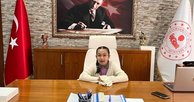 Yatağan Kaymakamı İlhan, koltuğu minik öğrenciye emanet etti Muğla Haberleri