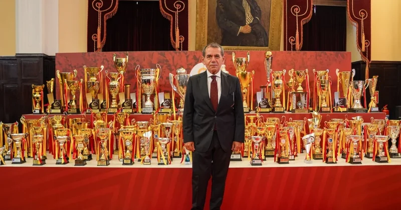 Ustalık dönemi! Dursun Özbek, Galatasaray ı sportif ve idari anlamda geleceği taşıyor Sözcü Gazetesi