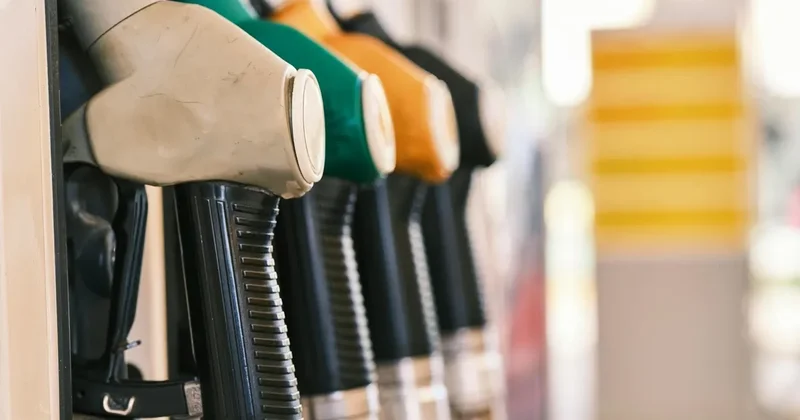 Petrol yeniden 100 doların üzerinde: Hürmüz de gerginlik sürüyor