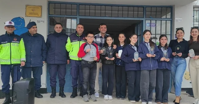 Kayseri de Tertemiz Yarınlar ın şampiyonu Tomarza Atatürk Ortaokulu oldu Kayseri Haberleri