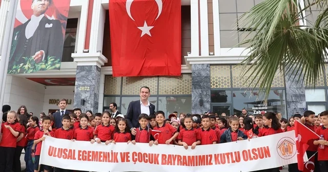 Başkan Arıcı dan 23 Nisan Mesajı: Geleceğin aydınlık yüzü, bugünün çocuklarıdır Aydın Haberleri