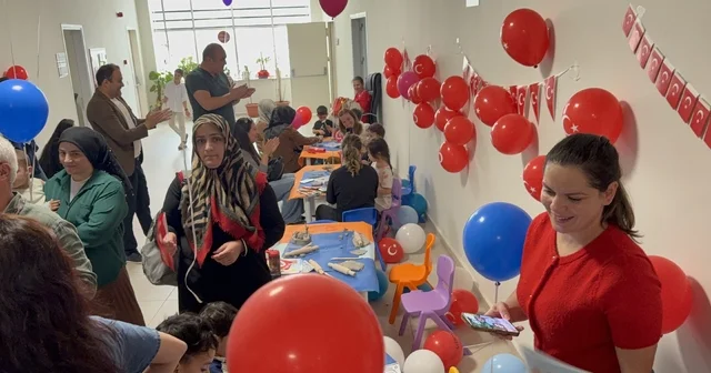 Hastanede tedavi gören çocuklara 23 Nisan sürprizi Muğla Haberleri