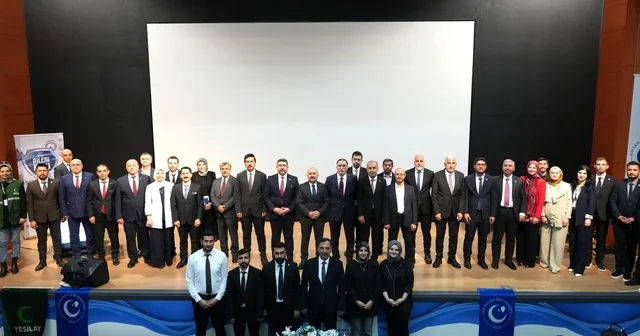 Üniversitede sanal bahisle mücadelede ailelere bilinçlendirme toplantısı Adıyaman Haberleri