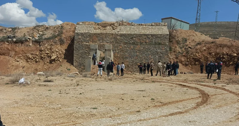 Arkadaşı öldürüp taş ocağına gömmüş!