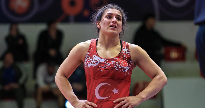 Milli güreşçiler Evin Demirhan Yavuz ve Nesrin Baş finalde!