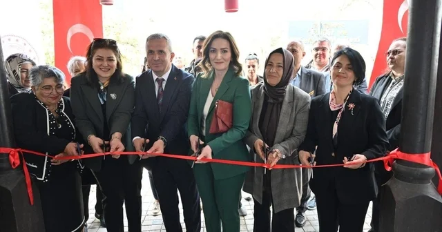 Unutulmaya yüz tutan el nakışı bu kursla gelecek nesillere aktarılacak Kırıkkale Haberleri