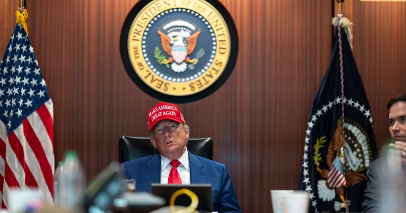 WSJ iddia etti: ABD Başkanı Trump Durum Odası ndan uzaklaştırıldı Dış Haberler