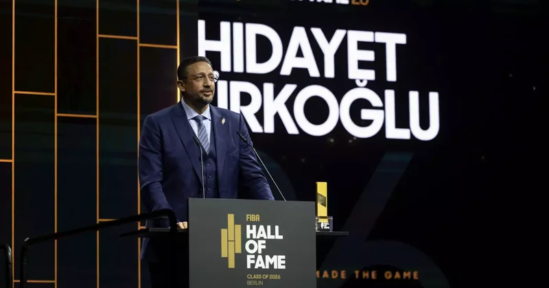 Berlin’de tarihi gece: Hidayet Türkoğlu, FIBA Hall of Fame 2026 ödülünü aldı