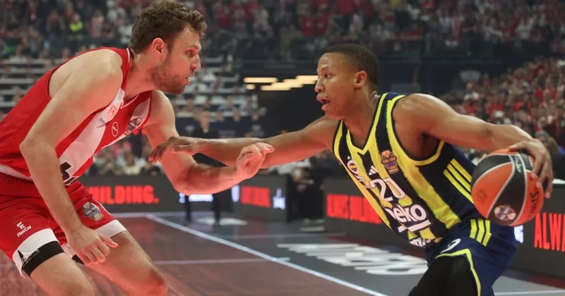 Fenerbahçe yarı finalde veda etti! Sarı lacivertliler EuroLeague Final Four da Olympiakos a kaybetti Sözcü Gazetesi