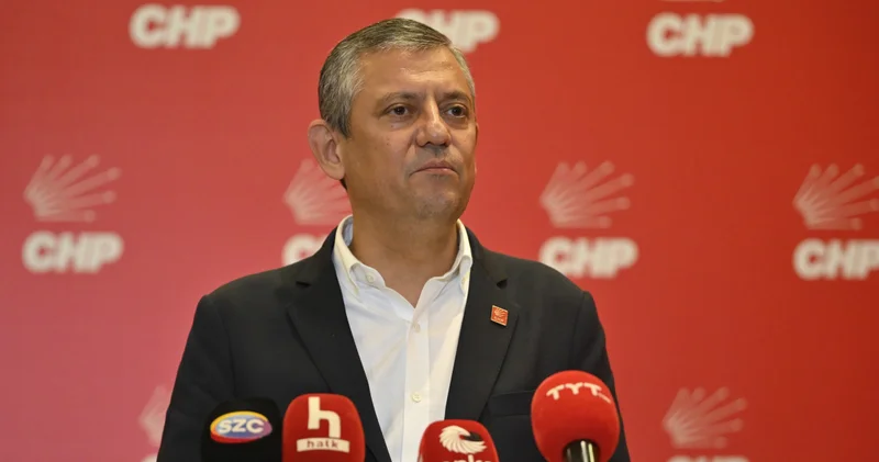Son dakika: Özgür Özel, CHP li Büyükşehir Belediye Başkanları ve Başkan Vekilleriyle bir araya geldi Son dakika haberleri