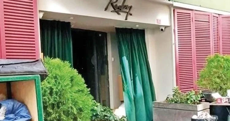 Grubu uyardı, mekânında vuruldu