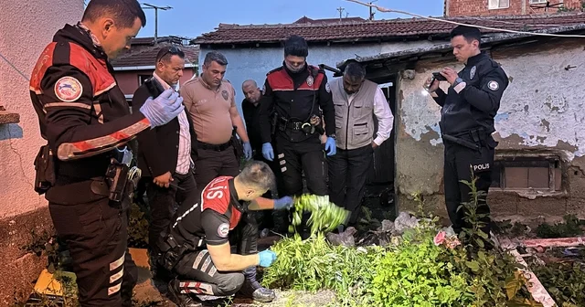 Edirne de polisin dur ihtarından kaçan şüpheli uyuşturucu ile yakalandı Edirne Haberleri
