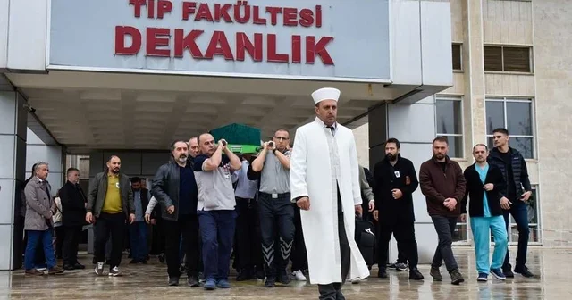 Vefat eden OMÜ Tıp Fakültesi Öğretim Üyesi Durmuş için tören düzenlendi Samsun Haberleri