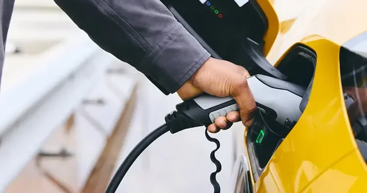 Elektrikli araç şarj soket sayısı nisanda arttı