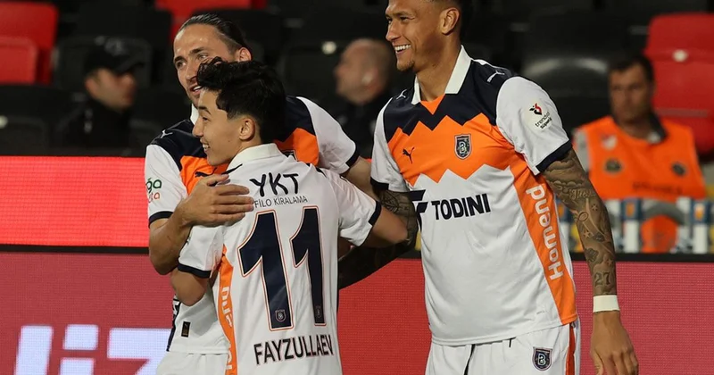 Trabzonspor’un zaferi RAMS Başakşehir’i Avrupa’ya taşıdı