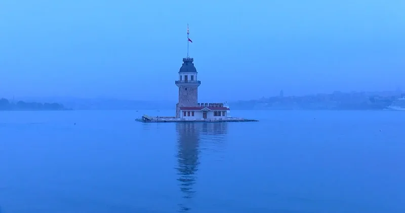 İstanbul da sis etkili oluyor