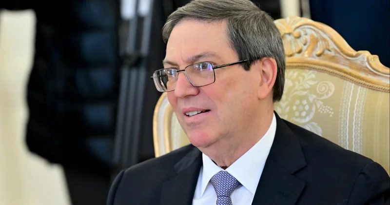 Küba, ABD nin Castro yu hedef alan suçlamalarını alçakça olarak nitelendirdi