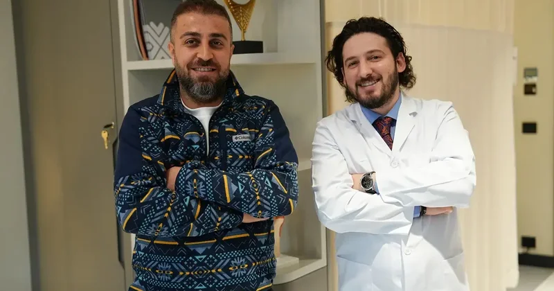Böbrek kanseri nedeniyle felç geçiren hasta sağlığına kavuştu