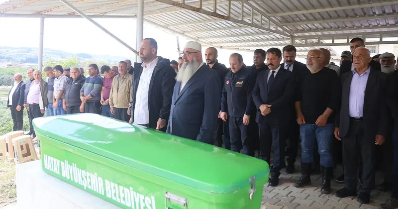 Selde hayatını kaybeden 3 kişi toprağa verildi