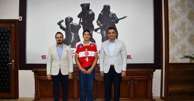 Dörtyollu Sena hentbol milli takımında memleketini temsil edecek Hatay Haberleri Habertürk Yerel Haberler