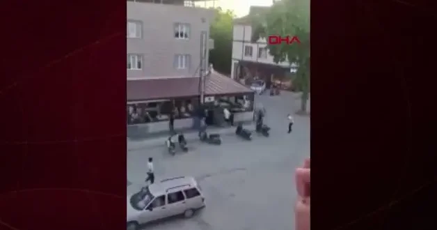 Bursa sokaklarında ıstakalı kemerli kavga