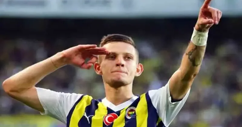 Sebastian Szymanski, kız arkadaşına İstanbul da evlenme teklifi etti!