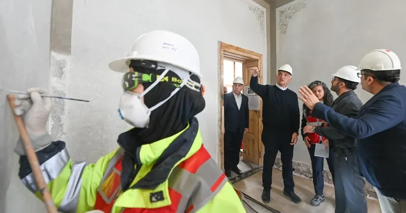Bakan Ersoy ilk kez paylaştı: Tarihi Sirkeci Garı, Yaşayan Kültür Adası’na dönüşecek