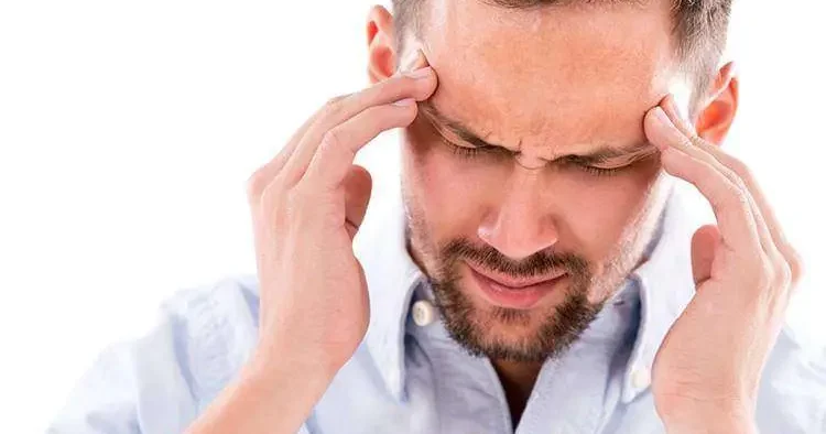 Baş ağrısıyla gitti kulağından çıkan şeye doktorlar bile inanamadı!
