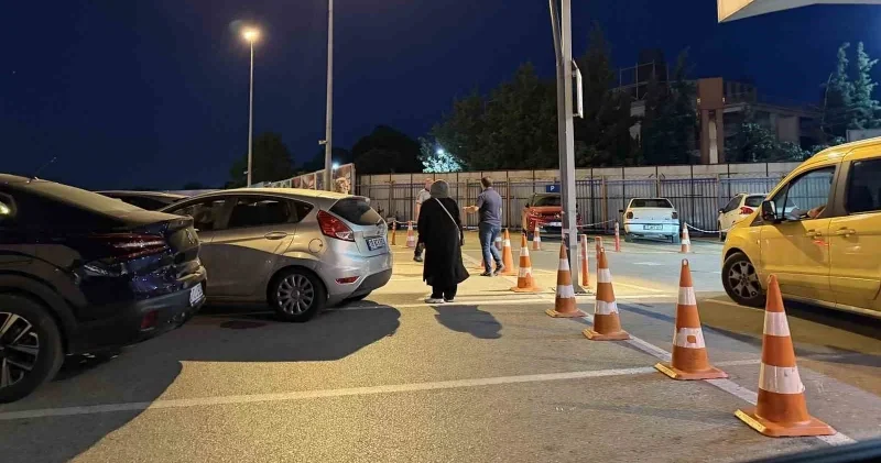 İDO seferlerinde gecikme: Yolcular terminalde bekledi Yalova Haberleri