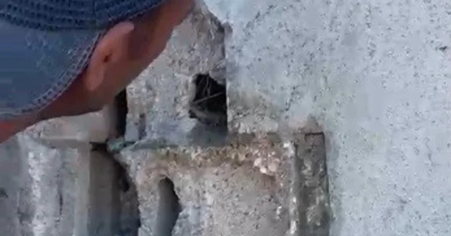 Kars ta sıva altından gelen ses hayat kurtardı: Usta duvarı kırıp kuş yavrularını kurtardı Sıva ustası vicdanının da sesine kulak verdi Kars Haberleri Habertürk Yerel Haberler