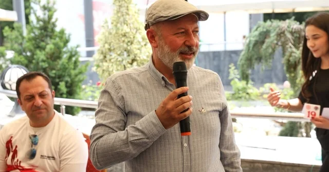 Başkan Çolakbayrakdar: Aileyi güçlendiren her adımın yanında olmaya devam edeceğiz Kocasinan da aile bağlarını güçlendiren satranç turnuvası Kayseri Haberleri Habertürk Yerel Haberler