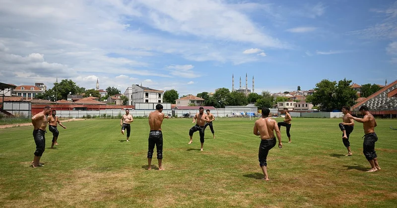 Tarihi Kırkpınar Yağlı Güreşleri ne sayılı günler kaldı