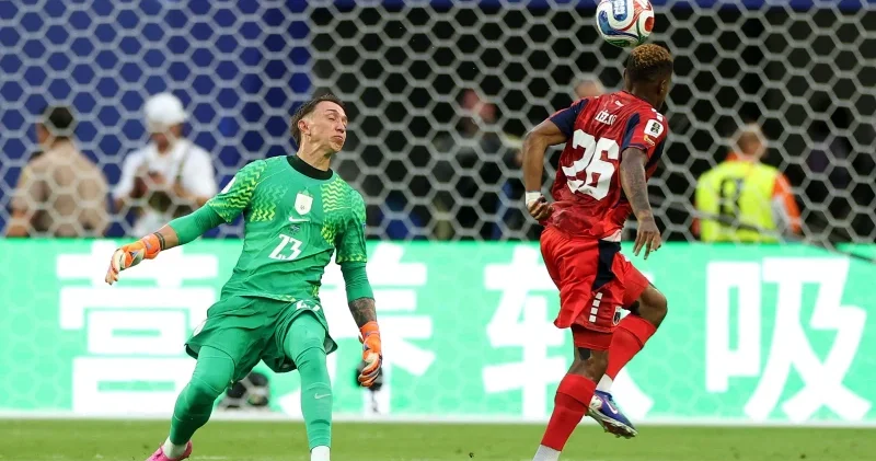 Fernando Muslera dan büyük hata: Dünya Kupası nda Uruguay ı yaktı Futbol Haberleri