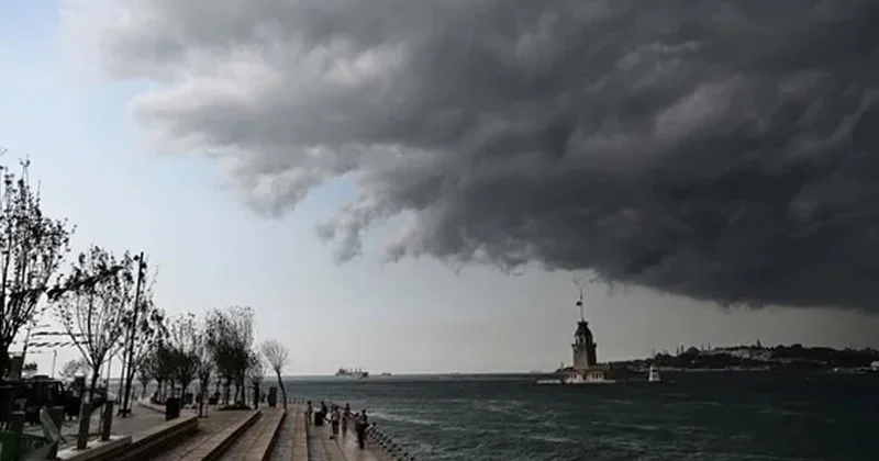 Günlerdir beklenen oluyor: İstanbul da fırtına etkili olmaya başladı Sözcü Gazetesi