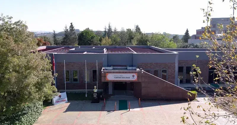 TÜBİTAK Fen Lisesi ilk mezunlarının YKS başarısı