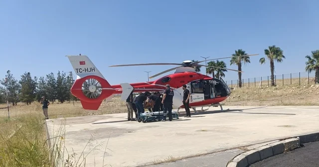 Şırnak ta yaralanan şahıs ambulans helikopterle Şanlıurfa ya getirildi Ambulans helikopter Şırnak taki yaralı için havalandı Şanlıurfa Haberleri Habertürk Yerel Haberler